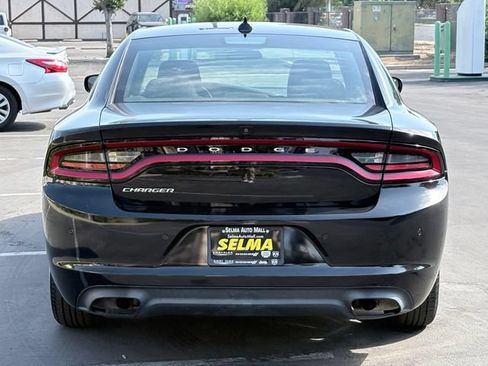 Used 2023 Dodge Charger SXT RWD image 6