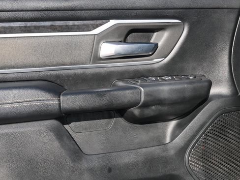 Used 2020 RAM 1500 Lone Star RWD image 25