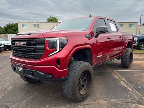 Used 2023 GMC Sierra 1500 Elevation w/ X31 Off-Road Package AWD/4WD image 3