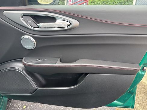 New 2025 Alfa Romeo Giulia AWD w/ Driving Assist Package image 22