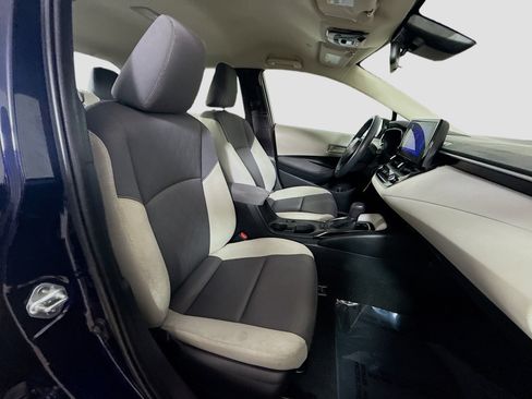 Used 2024 Toyota Corolla LE image 28