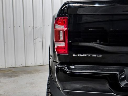 Used 2020 RAM 3500 Limited image 51