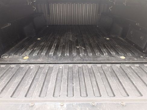 Used 2020 Toyota Tacoma SR5 image 30