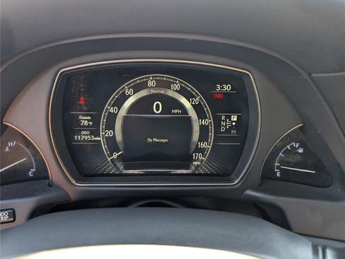 Used 2019 Lexus LS 500 AWD w/ Accessory Package (Z2) image 29
