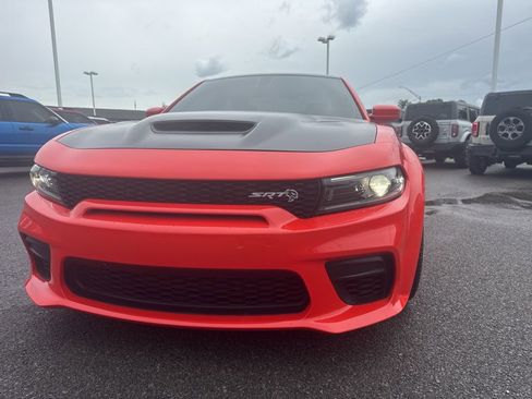 Used 2022 Dodge Charger SRT Hellcat w/ Carbon/Suede Interior Package RWD image 2