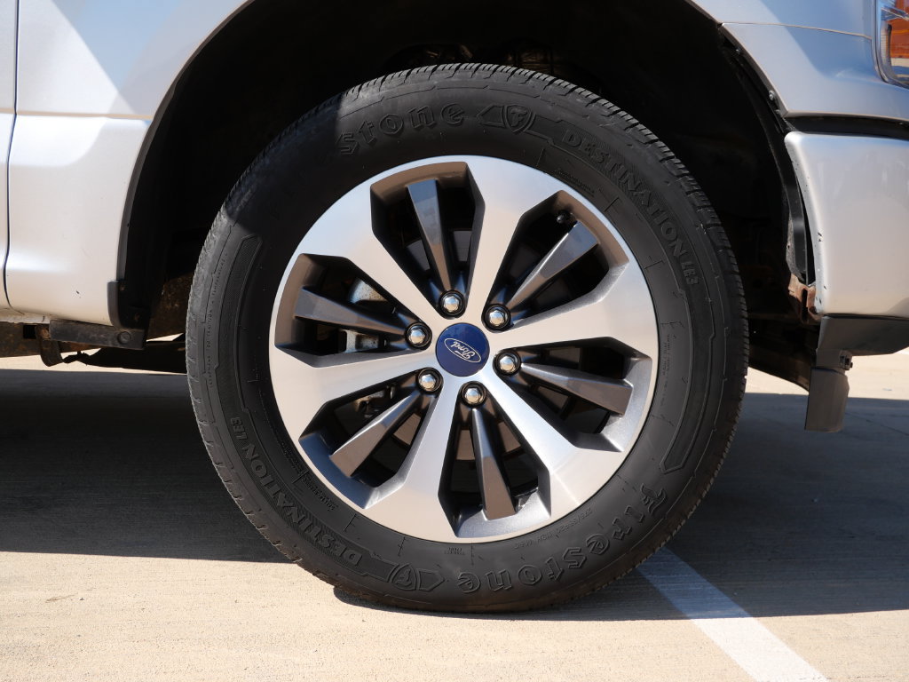 Used 2019 Ford F150 XL w/ Equipment Group 101A Mid AWD/4WD image 6
