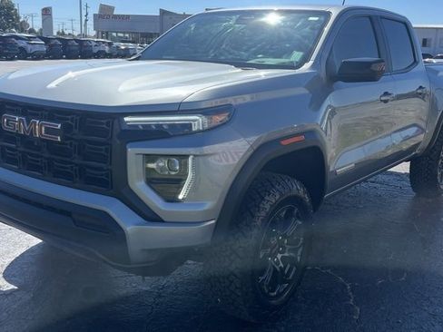 Used 2024 GMC Canyon Elevation image 4