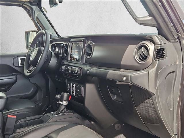Used 2023 Jeep Gladiator Sport AWD/4WD image 19