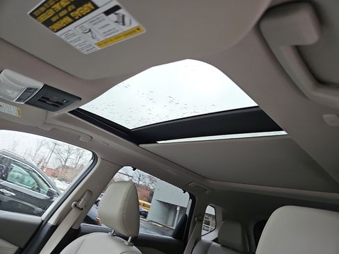 Certified 2023 Nissan Rogue SL w/ SL Premium Package image 14