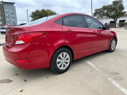 Used 2016 Hyundai Accent SE image 11
