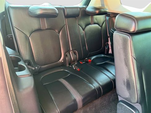 Used 2024 Honda Pilot EX-L image 25