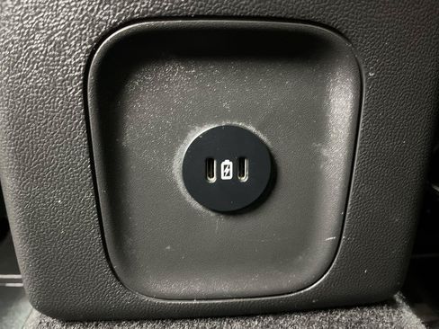 Certified 2024 Ford Escape Platinum AWD/4WD image 13