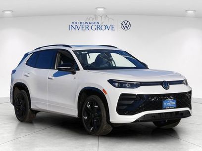 New 2026 Volkswagen Tiguan SE R-Line