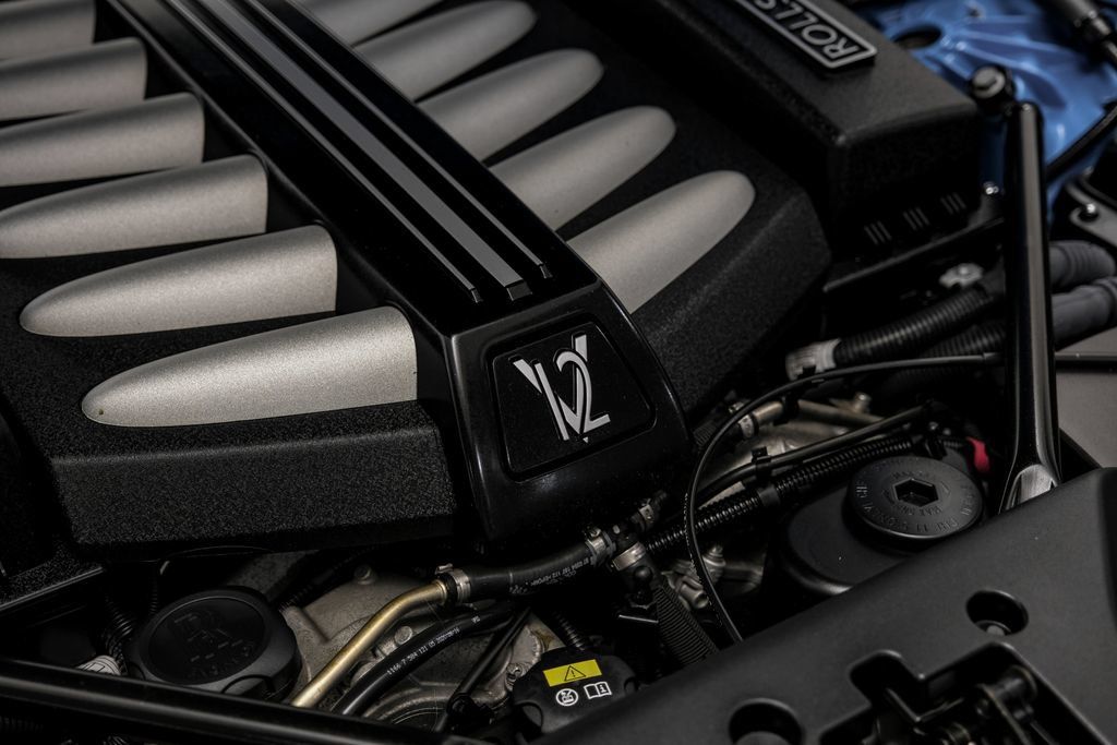 Used 2021 Rolls-Royce Dawn RWD image 56