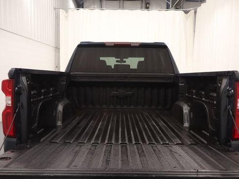 Used 2020 Chevrolet Silverado 1500 Custom w/ Custom Value Package AWD/4WD image 20