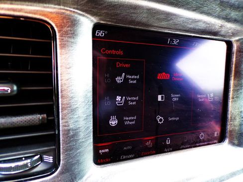 Used 2023 Dodge Charger R/T w/ Daytona Edition Group RWD image 19