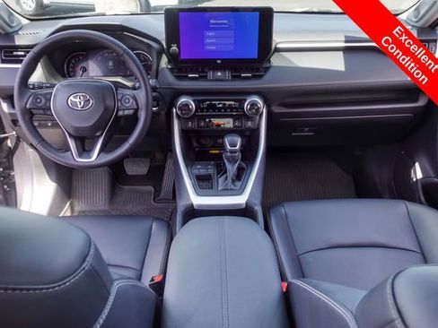 Certified 2024 Toyota RAV4 XLE Premium FWD image 4