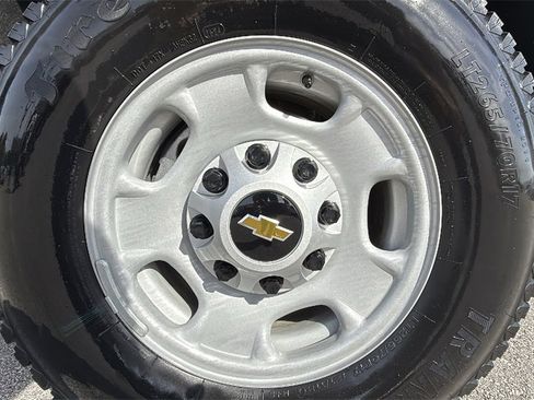 Certified 2024 Chevrolet Silverado 2500 W/T w/ WT Convenience Package image 33