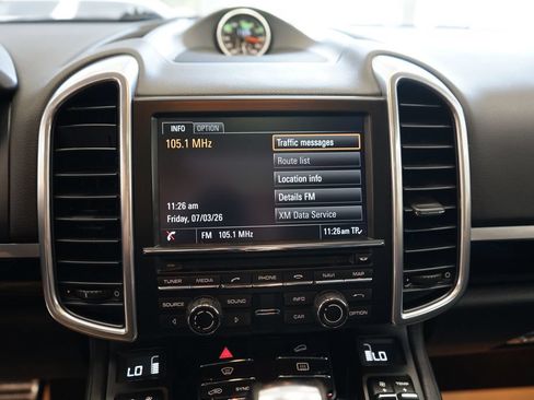 Used 2014 Porsche Cayenne S AWD/4WD image 36