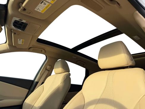 Used 2024 Acura RDX SH-AWD w/ Technology Package image 13