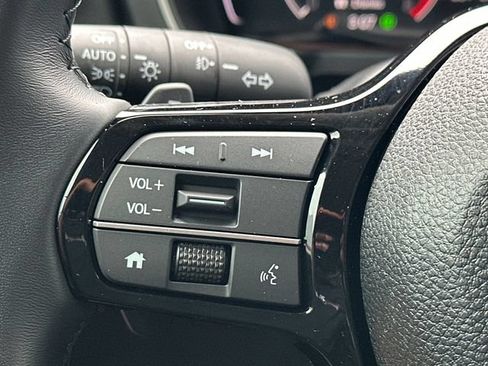 Used 2025 Honda Pilot EX-L image 20