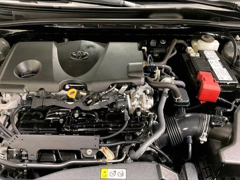 Used 2024 Toyota Camry XSE FWD image 10