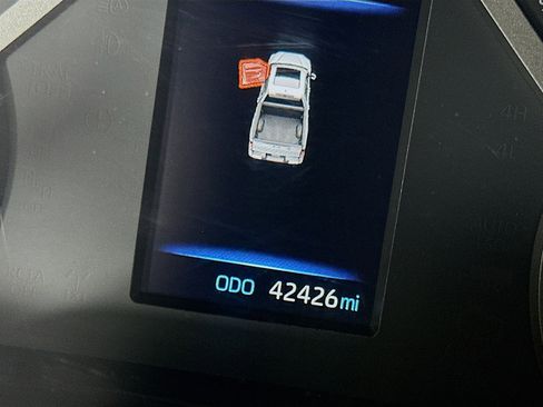 Used 2023 Toyota Tundra SR5 w/ SR5 Convenience Package image 18