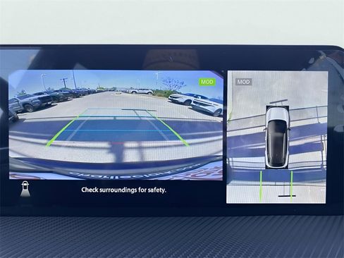 New 2025 Nissan Kicks SR image 32