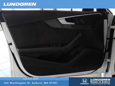 Used 2019 Audi S4 Premium Plus w/ Premium Plus Package AWD/4WD image 8
