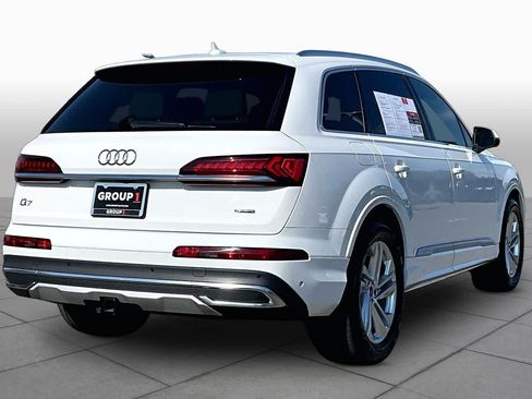 Used 2023 Audi Q7 3.0T Premium w/ Convenience Package AWD/4WD image 12
