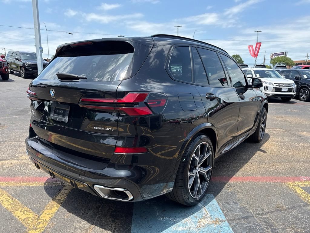 Used 2024 BMW X5 sDrive40i w/ M Sport Package RWD image 4