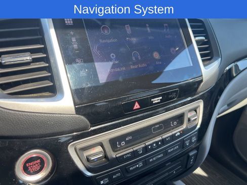 Used 2016 Honda Pilot Touring image 5