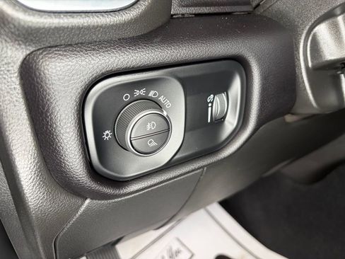 Used 2025 RAM 2500 Big Horn image 14