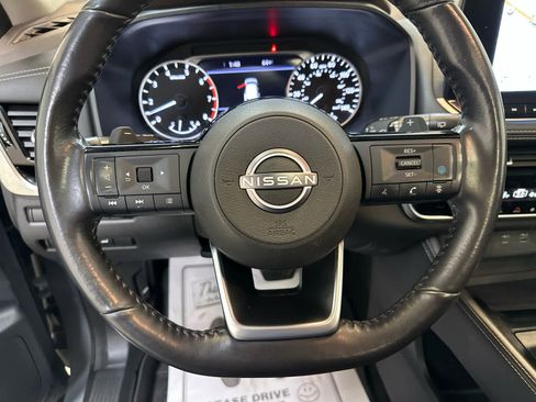 Certified 2022 Nissan Rogue SL w/ SL Premium Package image 13