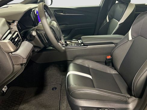 New 2026 Toyota Camry SE FWD image 19