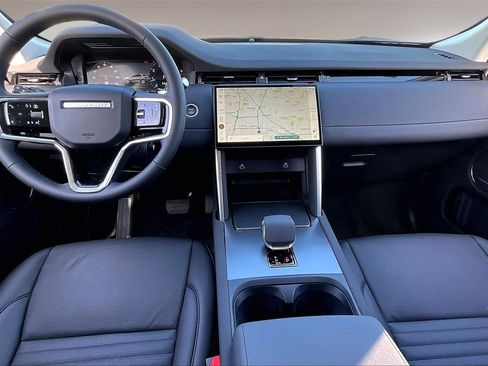 New 2025 Land Rover Discovery Sport S image 5