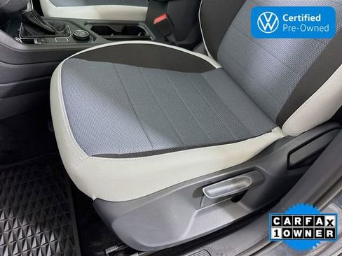 Used 2025 Volkswagen Taos S AWD/4WD image 16