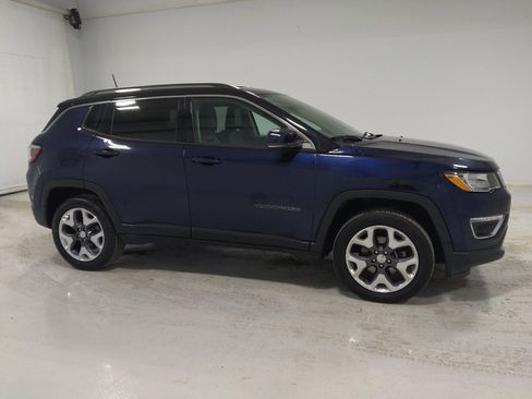 Used 2018 Jeep Compass Limited image 11