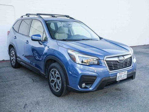 Certified 2021 Subaru Forester Premium w/ Popular Package #1 image 3