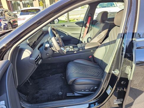 Certified 2025 Genesis G80 3.5T Sport image 21