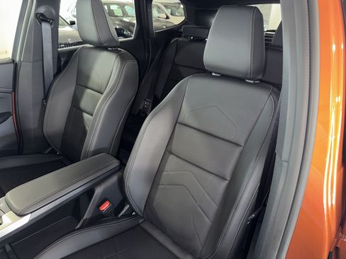 Certified 2025 BMW X1 xDrive28i AWD/4WD image 33
