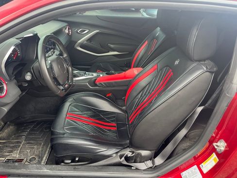 Used 2023 Chevrolet Camaro SS RWD image 16