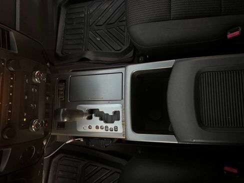 Used 2008 Nissan Titan SE image 23