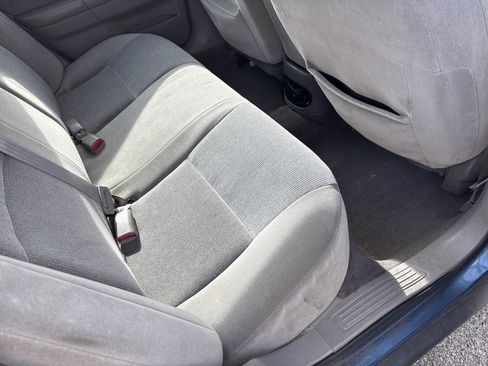 Used 2002 Ford Taurus SES image 7