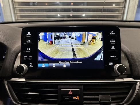 Used 2022 Honda Accord Sport image 23
