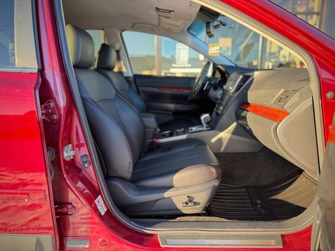 Used 2012 Subaru Outback 2.5i Limited image 16