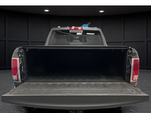 Used 2017 RAM 1500 Laramie AWD/4WD image 32