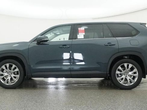 New 2026 Toyota Grand Highlander AWD image 64