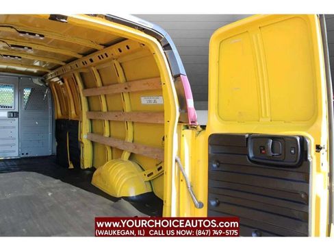 Used 2017 GMC Savana 2500 Extended image 25