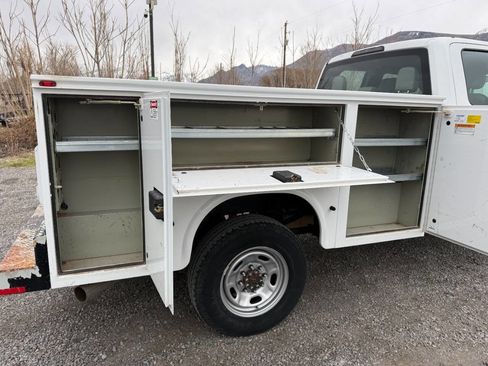 Used 2017 Ford F350 XL image 27